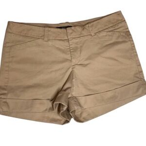 Mossimo Junior 18 Mid Waist Shorts Straight Hip Stretch 3” Inseam Khaki beach